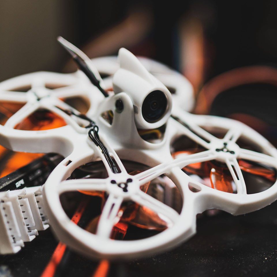 Emax tinyhawk ii 2 rtf fpvレースド - Drone Kit With Camera のレビューと価格